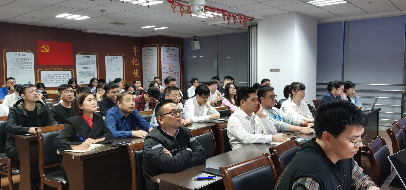 震瓯青年律师交流现场